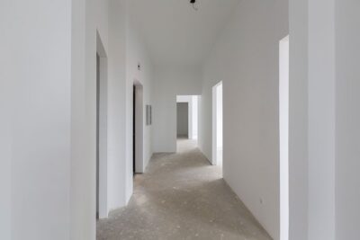 Gładzie i malowanie ścian w mieszkaniu